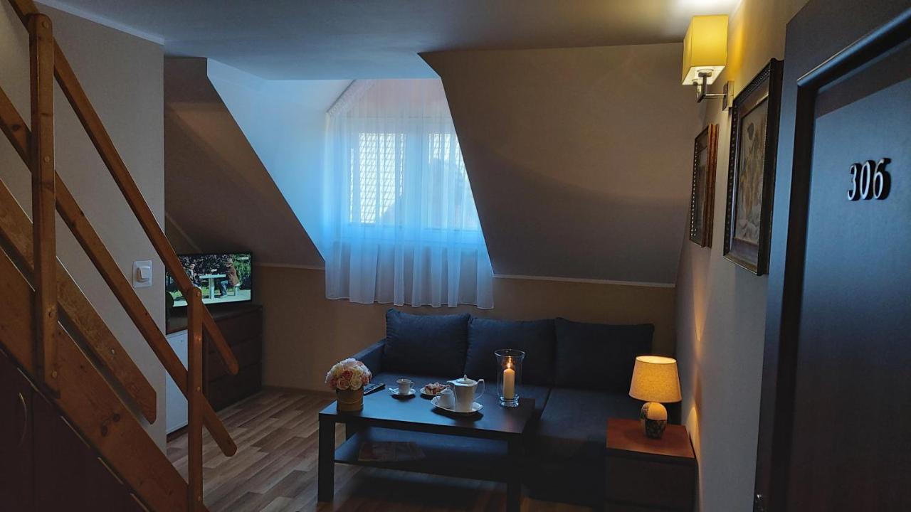 Willa Sternik Hel Buitenkant foto